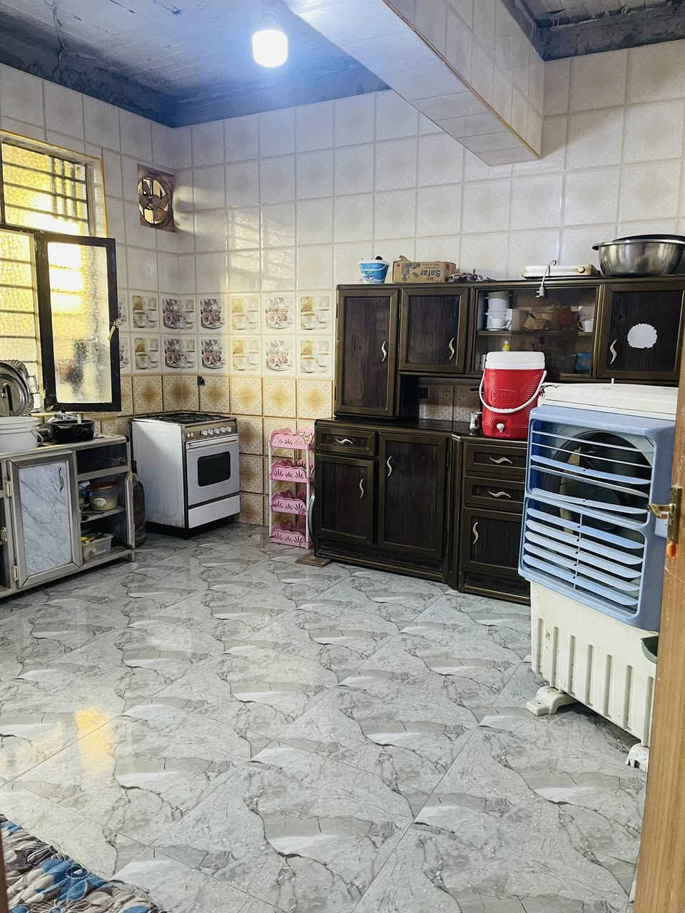 #للبيع
بيت مساحته 210 متر طابو ملك صرف 
الموقع // ديالى بعقوبه تقاطع الساده نهر الشيخ 

البيت بناء حديث 
استقبال ومطبخ وصاله وصحيات وثلاث غرف 

السعر ب 70 وبيه مجال 
للاستفسار الاتصال بلرقم 
او مراسلتنا عبر الواتساب 
***********  ابو سيف 

للنشر على الصفحه يرجى مراسلتنا عبر الواتساب 
***********
#عقاراتي #اخبار #بيع #قطعة #اكسبلور #عقارات #للبيع #بيت
