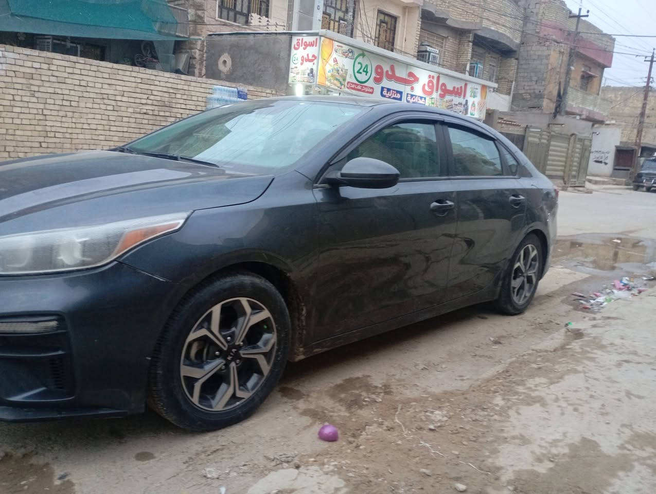 السلام عليكم ورحمه الله وبركاته اخواني سياره فورتي 2020 وارد امريكي حادثه جاملغ وبنيد بل عراق مكفوله (رقم اربيل شمالي )(كير ومكينه مكفولات )(تخم تايرات)(صدر امامي خلفي جديد)(دوشمه جديده )(منظومه غاز بيه بس ما كامله )(صور حادثه موجوده )(مكاني بغداد )(السعر 128وبيه مجال )(رقم الهاتف ***********)(ملاحضه السياره ما ناقصه اي شي برغي مناقصه )
