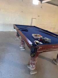 ميز بليارد للبيع سيتين طوب + كيوبات اربعه 07877051884