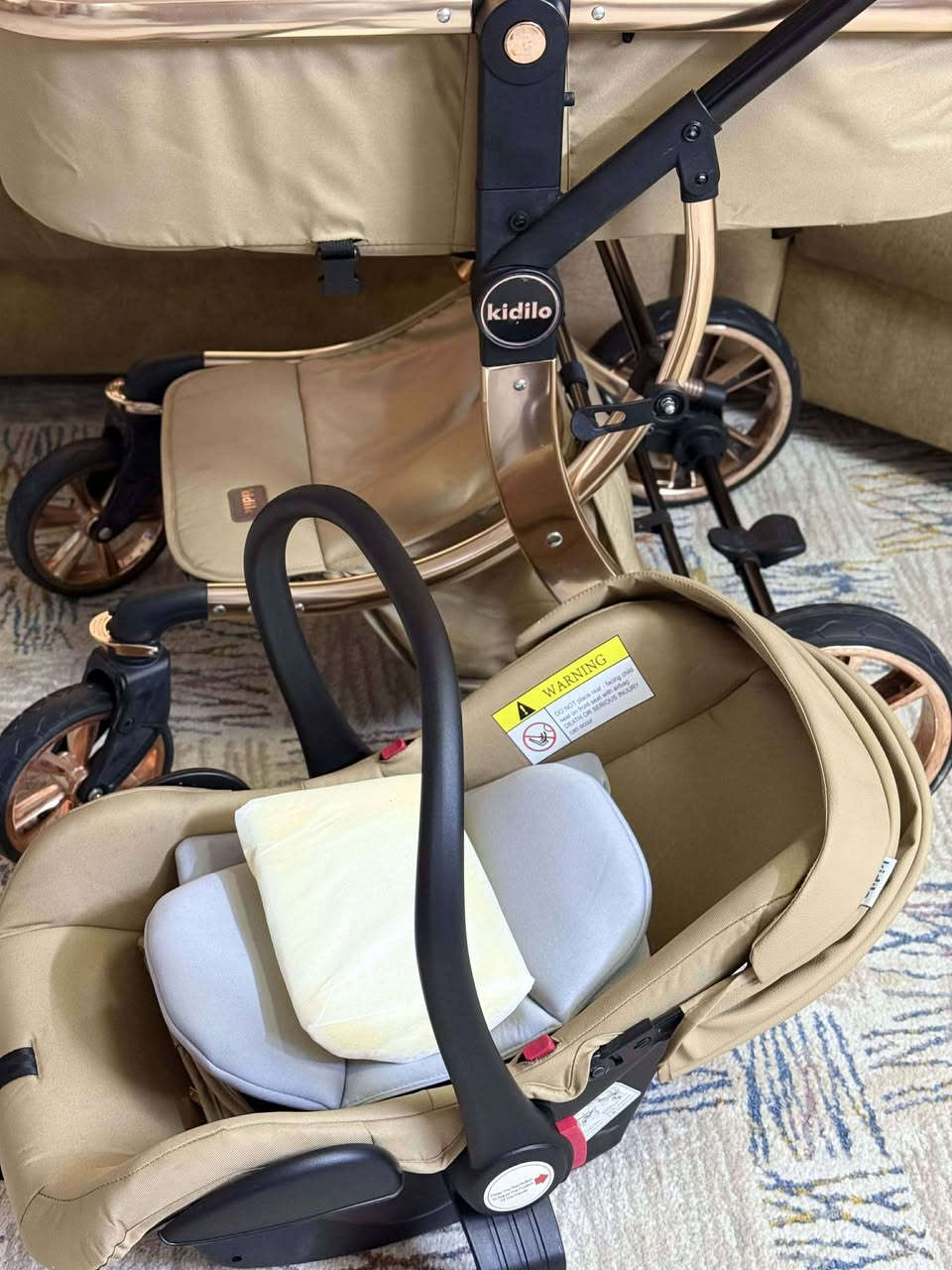 عربانه اطفال و كرسي سياره سيت يتركب وياها ماركه كيدلو جديده استعمال مرتين فقط ب250 بغداد, العراق


**إذا كنت صاحب هذا الإعلان وتريد حذفه لأي سبب، رجاءا أرسل رسالة إلى الدعم الفني**