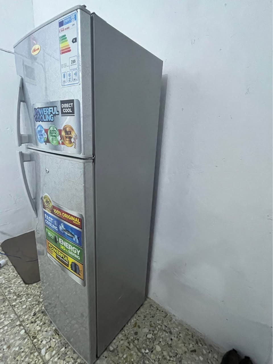 ثلاجه ١٤ قدم نضيفه تجميد فوك وجوه وعلى الفحص سعرها 180 وبيه مجال المكان نهايه الشعله منطقه الدهله *********** بغداد, العراق
