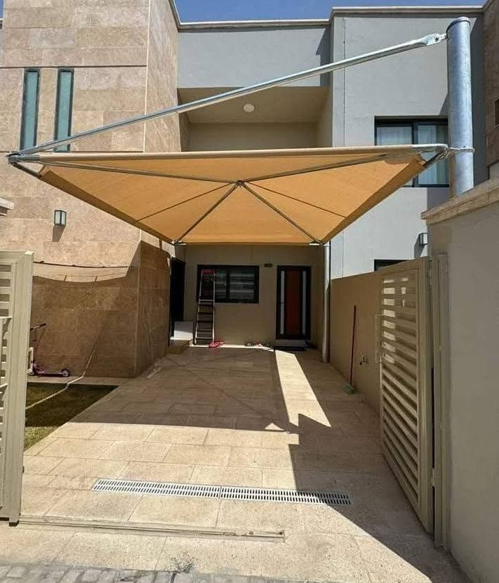 سلام عليكم
عروض فتره محدوده  
يوجد لدينه سقايف هرمبه 
المتر  ٥٠   الف
تركي ٢ ملم 
ضمان حقيقي ٥ سنوات 
كاتر مختص كل مجلات  كافه نواع سقايف 
***********
