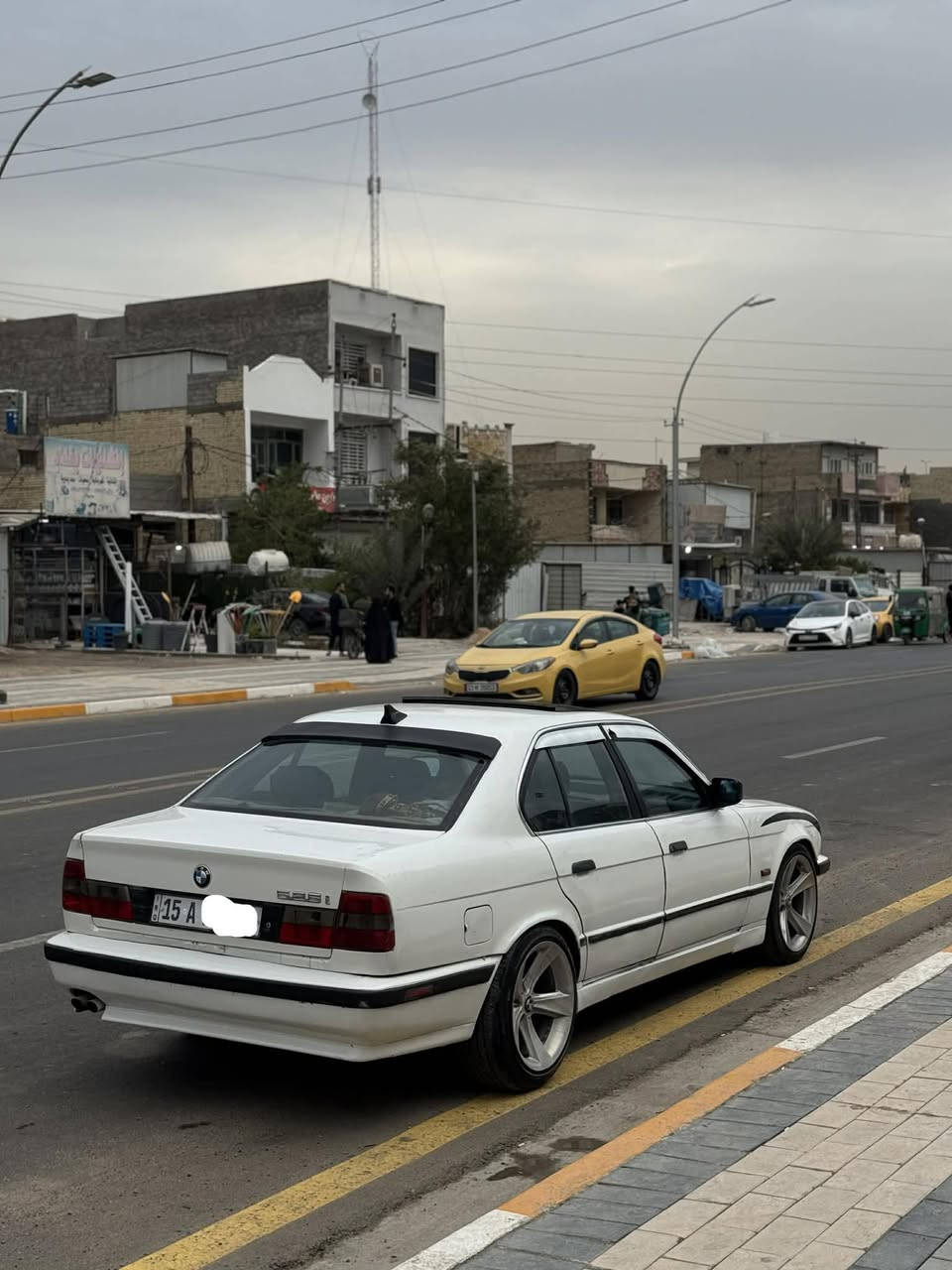 سلام عليكم
بي ام 525 مفتوح  بلاد 
سنويه وارقام جدد 
 رقم انبار 
سنويه للـ 2030
داخل  جديد 
باتري جديد
تخم تاير جديد
ويل هامان
باسمي تحويل ثاني يوم 
يرادلها تلحيضات بسيطه 
مكاني بغداد دوره 
 سعرها 44 بيها مجال
رقم التليفون 

‭0787 586 6157‬
