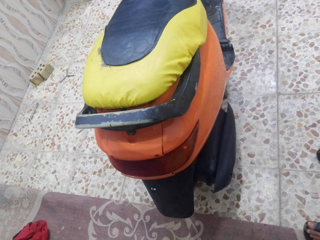 السلام عليكم دراجه فراشه للبيع مكينه مامفتوحه بلاديه
نكره سلف هندر عل نص تشتغل 

لايت زنون اصفر وابيض

بك لايت شغال

قفل ستيرن 

دبلات شغاله وره وكدام 

كفرات نضيفه 

عداد بلادي شرط الختم

سعرها 450 وبيه مجال 

مكاني نجف كوفه شارع المعمل 

الستفسار خاص او واتساب 

***********
