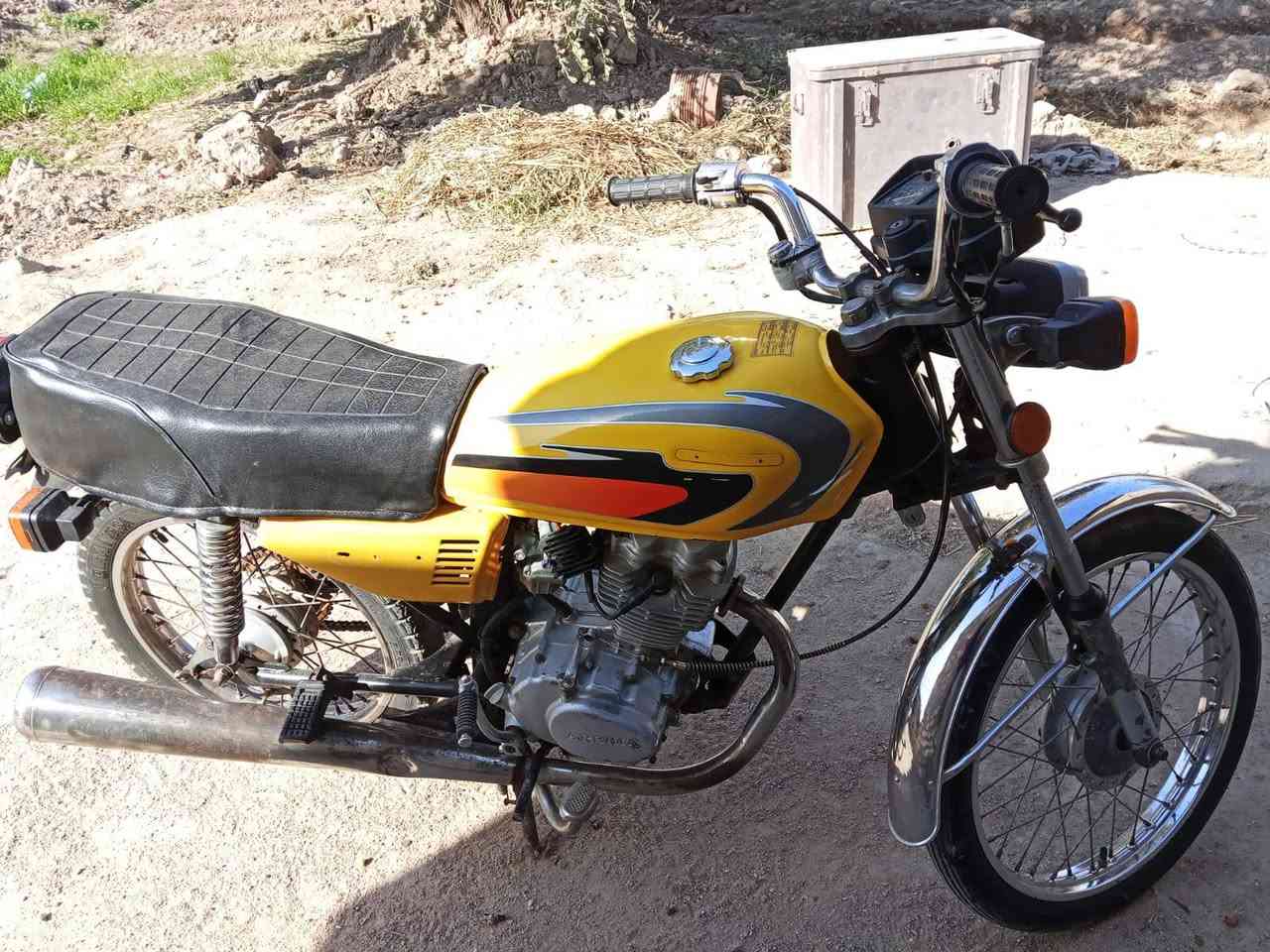 للبيع مكفوله عشاير بدون اوراق الي يريده يتصل ***********
