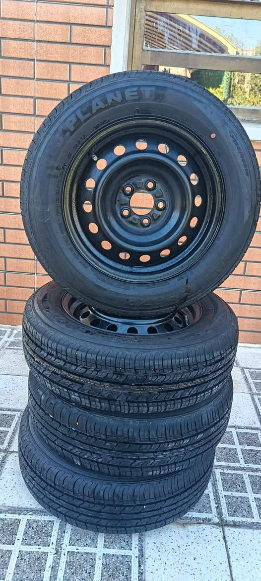 اطارات للبيع صنع كوري اصلي قياس ١٩٥/٦٥/١٥ هن والويل السعر ٣٠٠.


**إذا كنت صاحب هذا الإعلان وتريد حذفه لأي سبب، رجاءا أرسل رسالة إلى الدعم الفني**