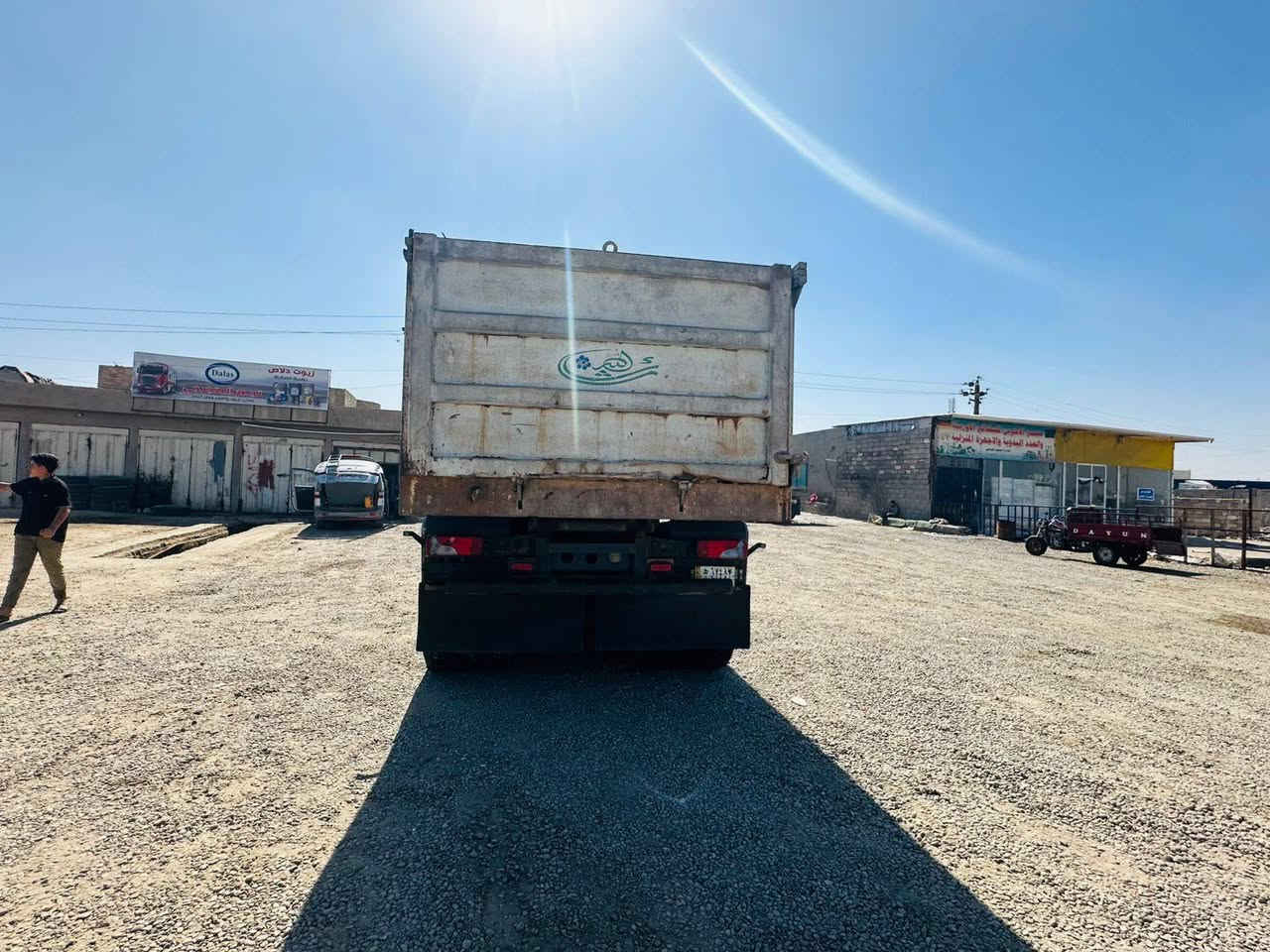 السلام عليكم سكانيا للبيع 43 مكينه 0 10 جير الله كير ٣ب٣ الرقم بغداد تحويل ثاني يوم مراوس وبيع سياره زغير 📞***********
