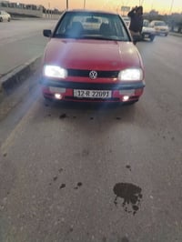 كولف نفخ موديل1994 مكينه صفر اثمانيه لاصرف ولا نفخ كابون بانزين موجود....