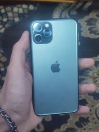 ايفون 11 برو • ٢٥٦ • بطارية ٧٤