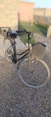 بيجي • ٢ بايسكلات • حجم كبير