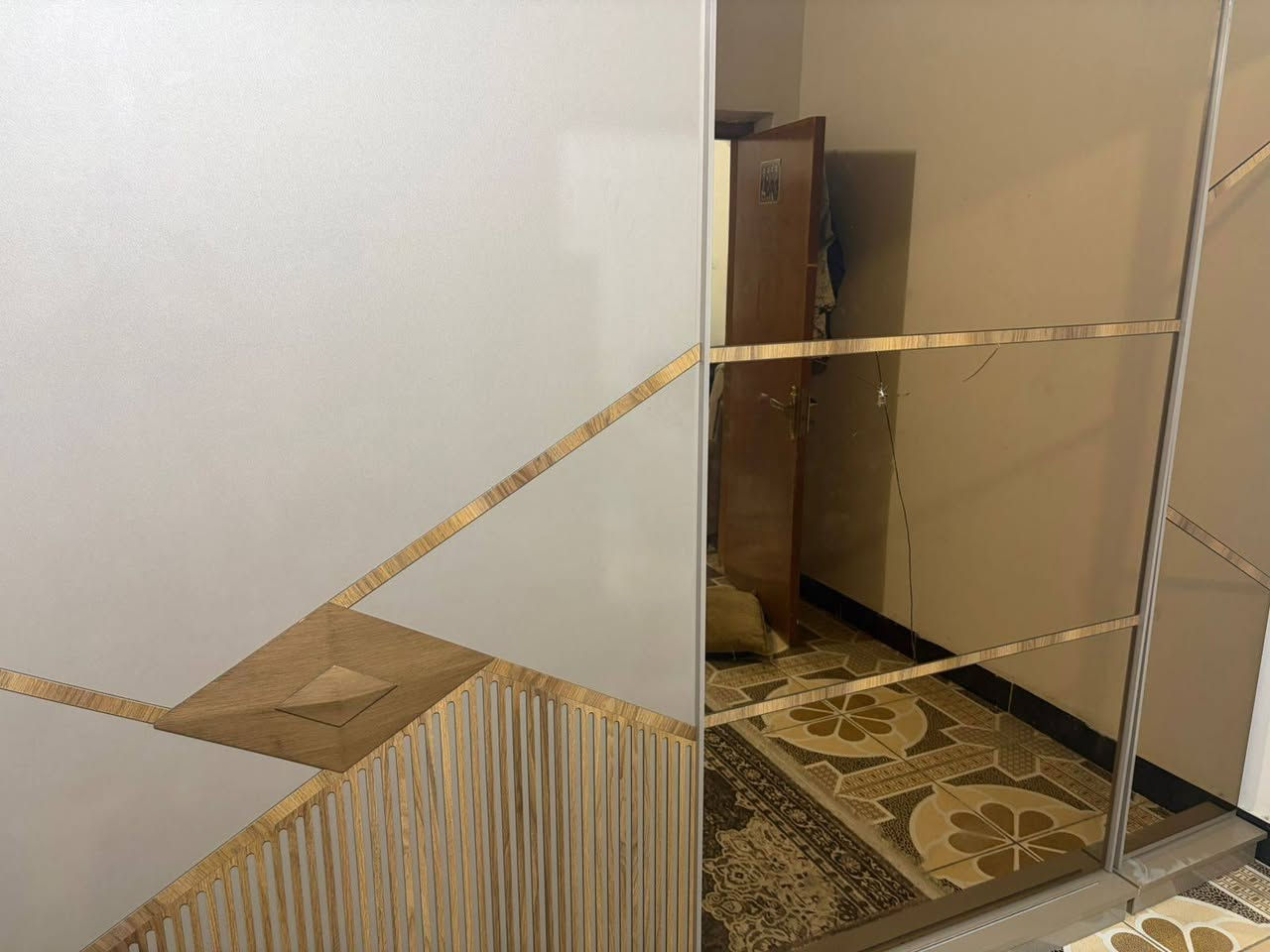 للبيع استفسار وتساب ***********
