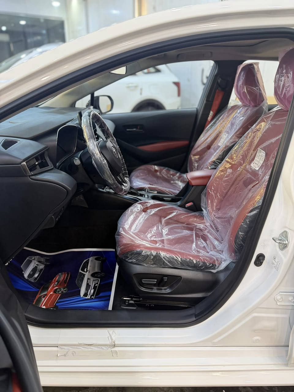 كورلا اس 2025
زيرو صفرررر 
مكفوله كفاله عامه من كلشي
داخل احمر . كرسي كهرباء . خمس كامرات . احزام لون احمر . GR فول مواصفات
عنوان بغداد الرصافه
السعرر  25/300 مليون 
***********
