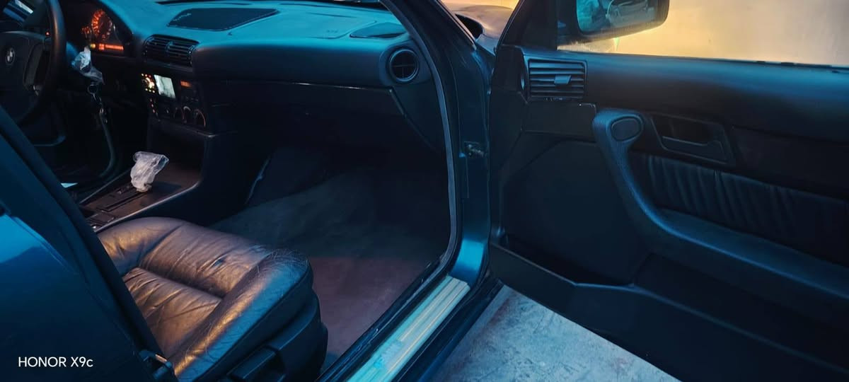 السلام عليكم بيم موديل ٩٥سياره مكفوله من كلشي بس صبغ جماليه ك تحويل مباشر مكاني بغداد كير مكينه مكفولات صدر تخم تاير جديد جاهزه للخير السعر 85بيها مجال ***********
***********
