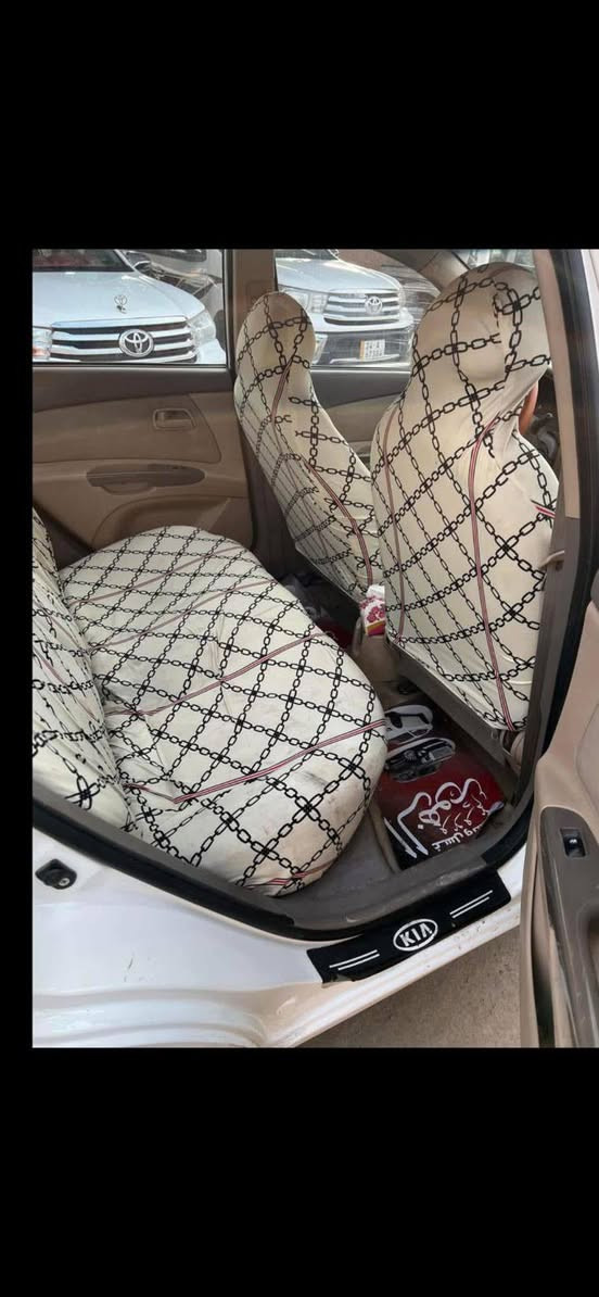 كيا ريو موديل 2011رقم اربيل ضرر باب النفر فقط كير محرك شرط صدر تواير جدد محرك 14السعر 95رقم***********
