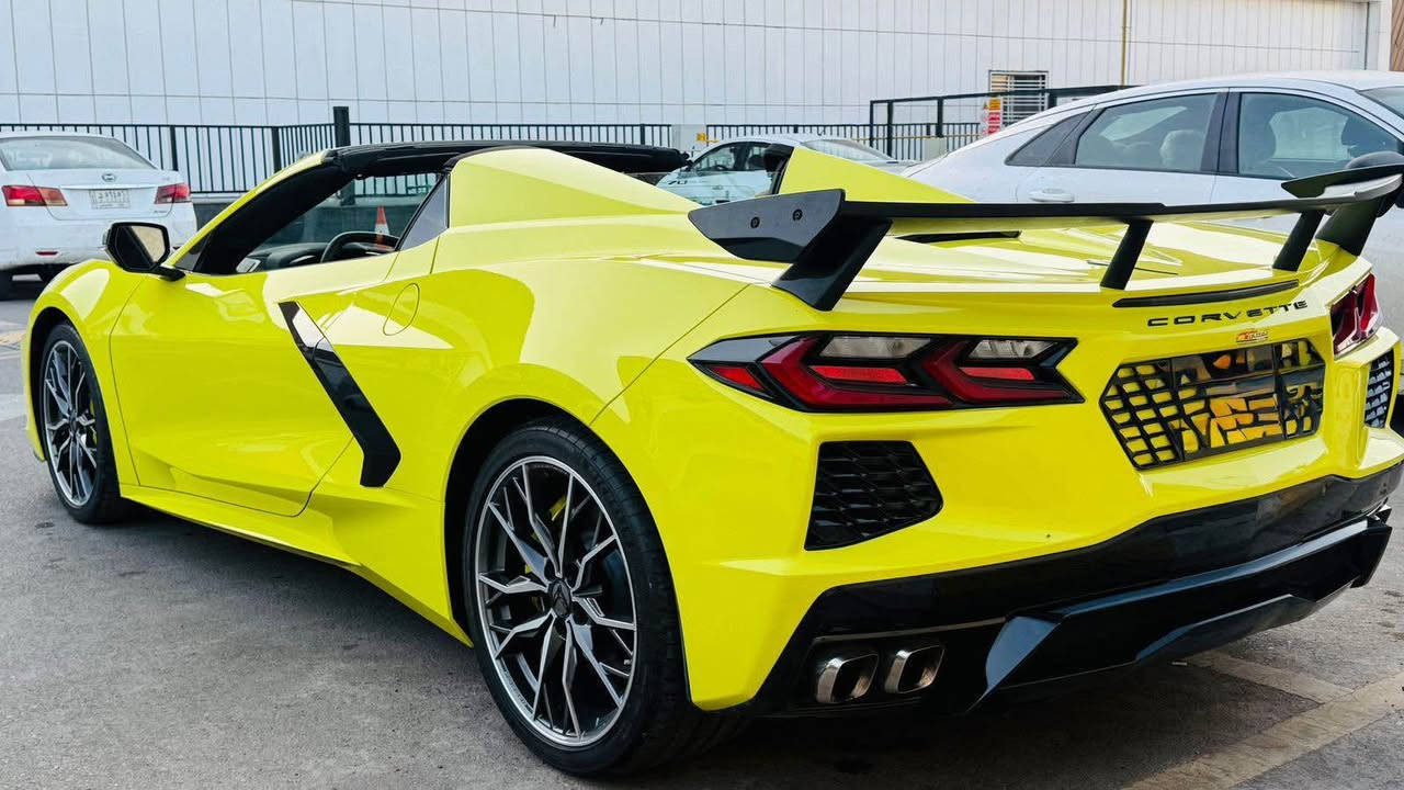 السلام عليكم للبيع كورفيت 
الموديل 2023
المواصفات فول 1/1
المواصفات برايمر غنية عن التعريف
سستم صوت الطرب
كشنات حار 🌶️ بارد ❄️ 
سستم صوت مسجل فول
كشافات
شفتات
محرك 6200 الفول
ادوخ بل مواصفات
كشف قمارة +قمارة
السعر 745$ وبي مجال للشراي
والحاب مراوس 💐عٌـًـِـٍ🌻ـٍـًٌَاٌٍدّّيٍْ💐 حسب القناعة
العنوان بغداد معارض النهضة معرض بوابة عمان
استفسار 
***********
*********** بغداد, العراق
