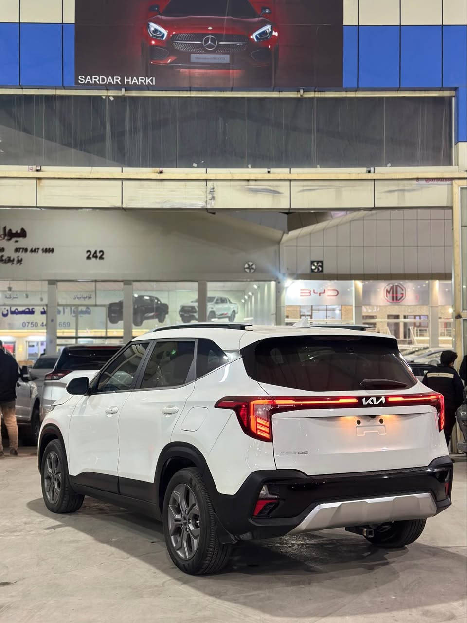 Kia Seltos
جاملغ و بونيد صبغ 
ايرباك ستيرن طاك 
رقم مباييل ***********
مكان سيارة : اربيل داخل معارض أربيل, العراق
