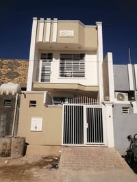 النجف الأشرف • ١٠٠م • طابقين