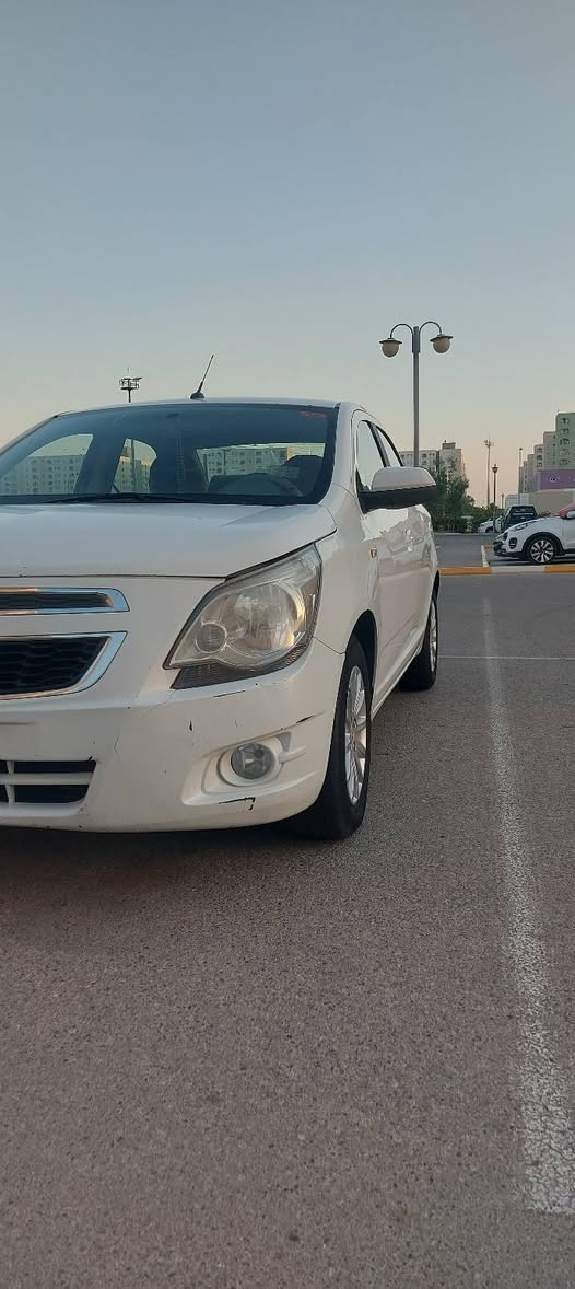 كوبلت ٢٠١٦ ماشية ١٦٠ الف
محرك جديد قبل ٦ اشهر مبدلة تبريد شغال 
مكاني بغداد /مجمع بسماية
السعر ٦٧ ورقة 
للتواصل واتساب ***********
