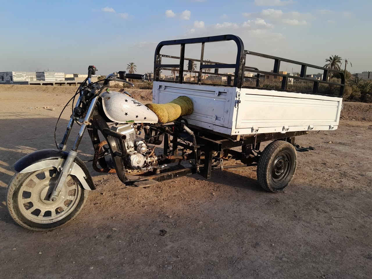 ستوتة شاصي دايوان  مديل 2016 اوراق اصولي مكينة جمرة مديل 2020 لمكينة  سعرها  مليون  بيها مجال بصيط موجوده واتساب   ***********
