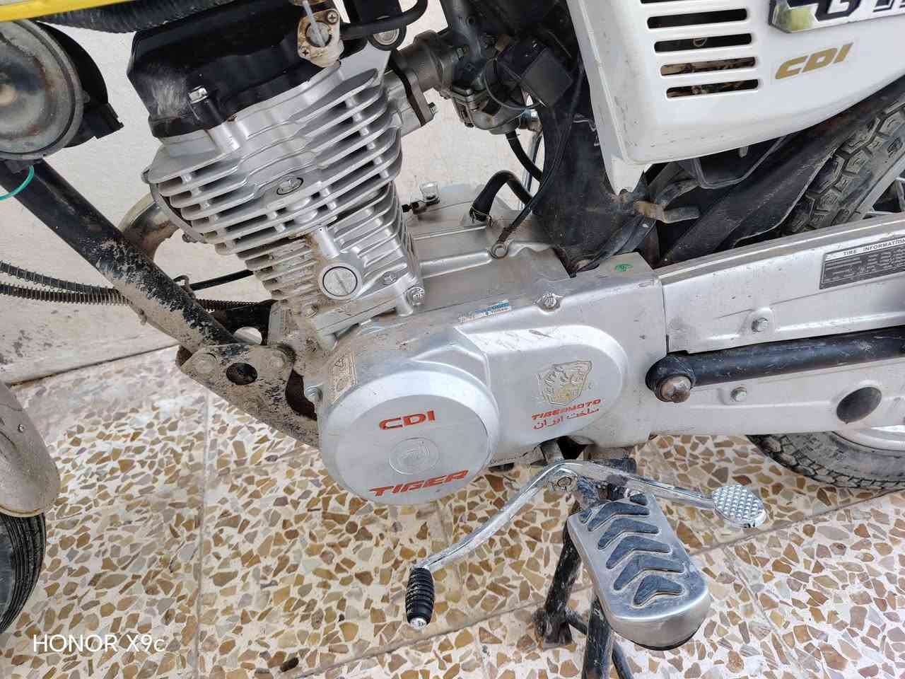 موطور 2020 للبيع كلشي بيه شغال مامفتوح السعر 520العنوان موصل الايمن حاوي الجوسق ***********
***********
