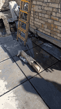 السلام عليكم يوجد الدينا كادر متخصص التطبيك الشتايكر الصطوح وأعاده الماستك الاتصال برقم أو مراسله الصفحه ***********
