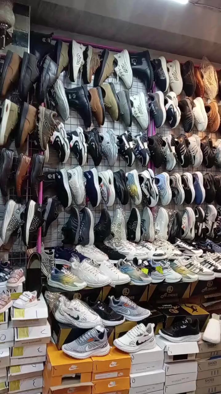 😱🔴#أحذية_وحقائب #النرجســـــــ😱🔴
من قسم رجالي الاسعار حرق
حماة بالصابونية مقابل صالة التعزية جامع الشهداء اول سقاق موجوت جملة ومفرق 0946132655 اتصال


**إذا كنت صاحب هذا الإعلان وتريد حذفه لأي سبب، رجاءا أرسل رسالة إلى الدعم الفني**