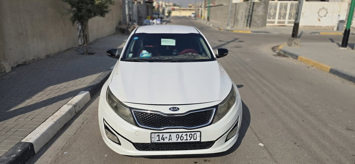 السلام عليكم أوبتيما للبيع 2016 خليجي محرك 2000
السياره كفاله ماعده بارد بجاملق كلش قليل اليمن 
ماشيه 129km رقم جديد نكليزي بسمي تحويل ثاني يوم 
السعر 155 بيه مجال مكان سياره بصره الزبير شراي يتصل يدلل اني مكلف بل نشر رقم راعي سياره تصل وتدلل ***********
***********
