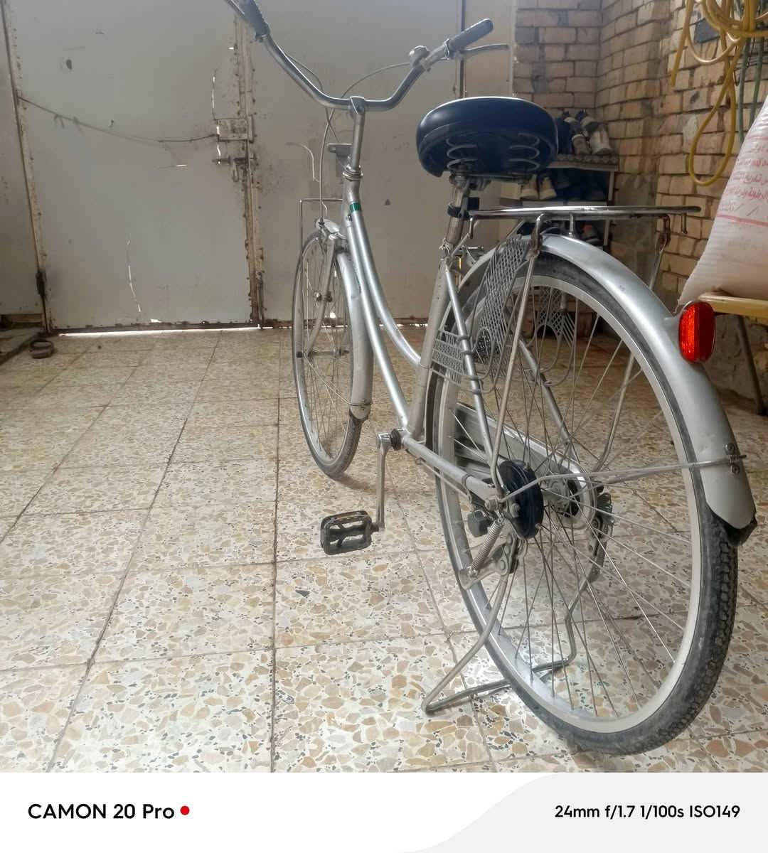 بايسكل باله ياباني دسك 90 فول صفاره البيسكل مكفول من الصبغ اللبيع السعر 80وبي مجال


**إذا كنت صاحب هذا الإعلان وتريد حذفه لأي سبب، رجاءا أرسل رسالة إلى الدعم الفني**