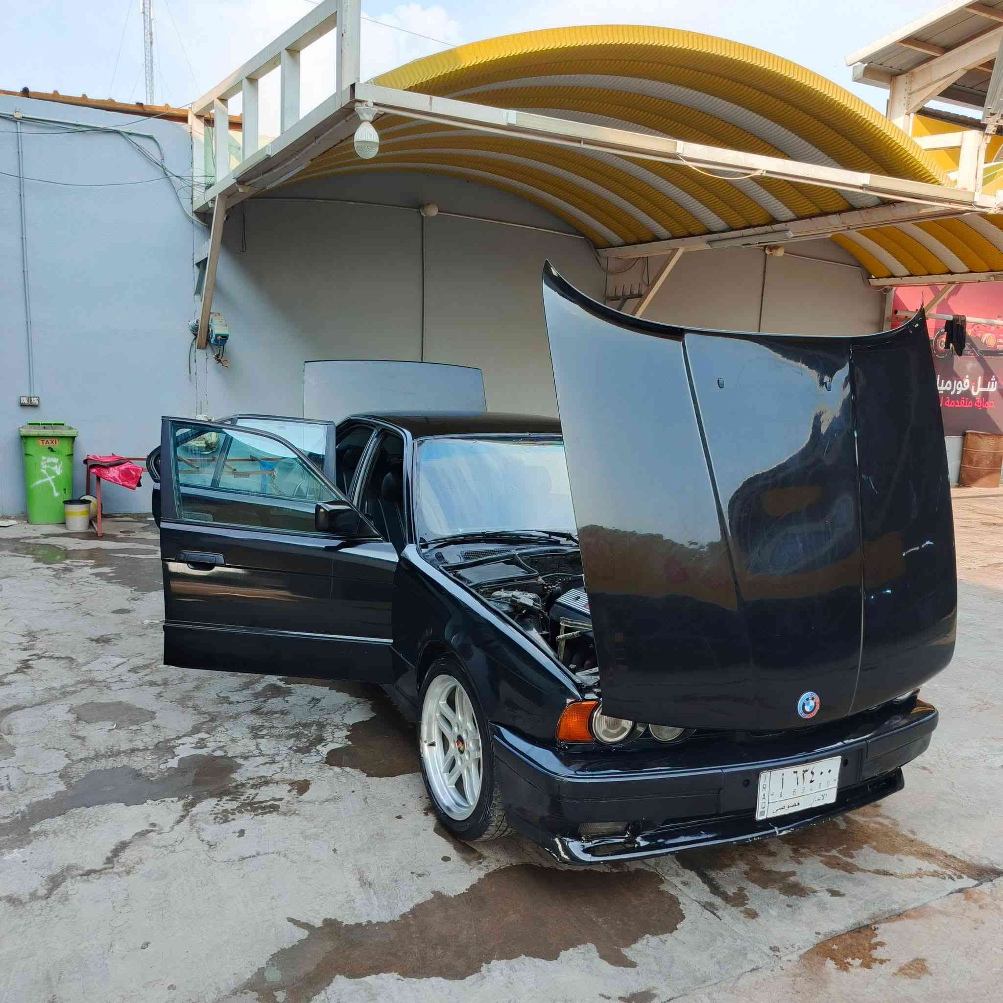 BMW للبيع
موديل 1993 
رقم انبار 
سنويته نافذه لغايه  ٢٠٢٦ لشهر ٧ 
مصبوغة جديد 
ويل M تو سايز 
محرك ٢٥ مسكر فانوس كير عادي 
الكير والمحرك مكفولات شلعة ومعدل تشك شك 
السعر 47ورقة 
صدره من دعاميه للدعاميه كله جديد 
مابيه لو كلوب نقص 
مكاني / الانبار / الفلوجة 
مراسله خاص او ع واتساب فقط ***********
