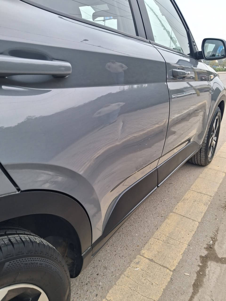 هيونداي فينو 2023 حادث مثل ما موضح بالصور باب خلفي تبديل وجاملغ خلفي
سياره ماشيه 25 الف كيلو رقم بغداد سعر 119 وبيها مجال بسيط مكاني حي الجهاد السياره عل ايدي من امريكه لحد هسا صور الحادث ورقم الشاصي وصور التعمير مع الصور
***********
***********
