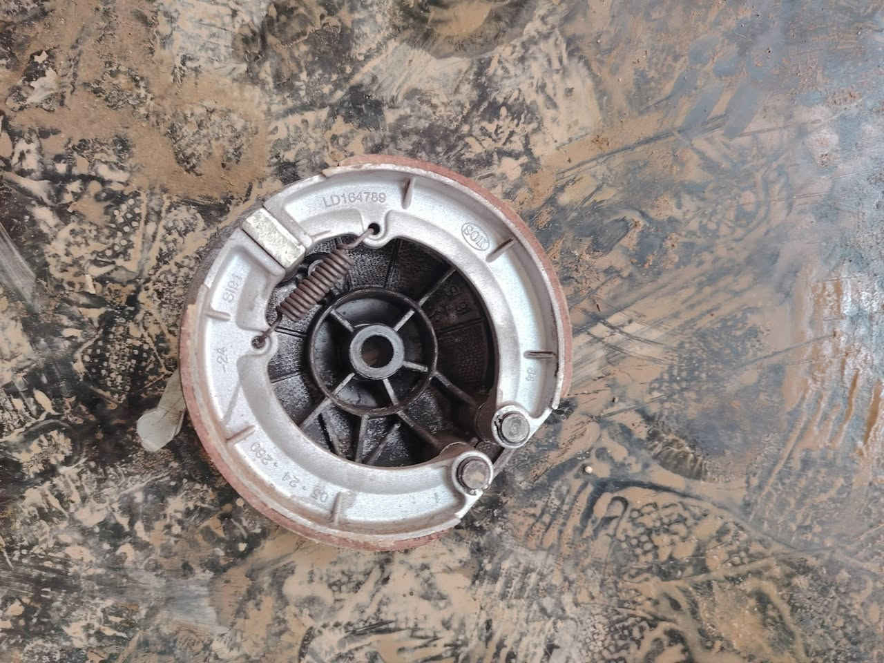 سلام عليكم غراض امزت لبيع ***********
