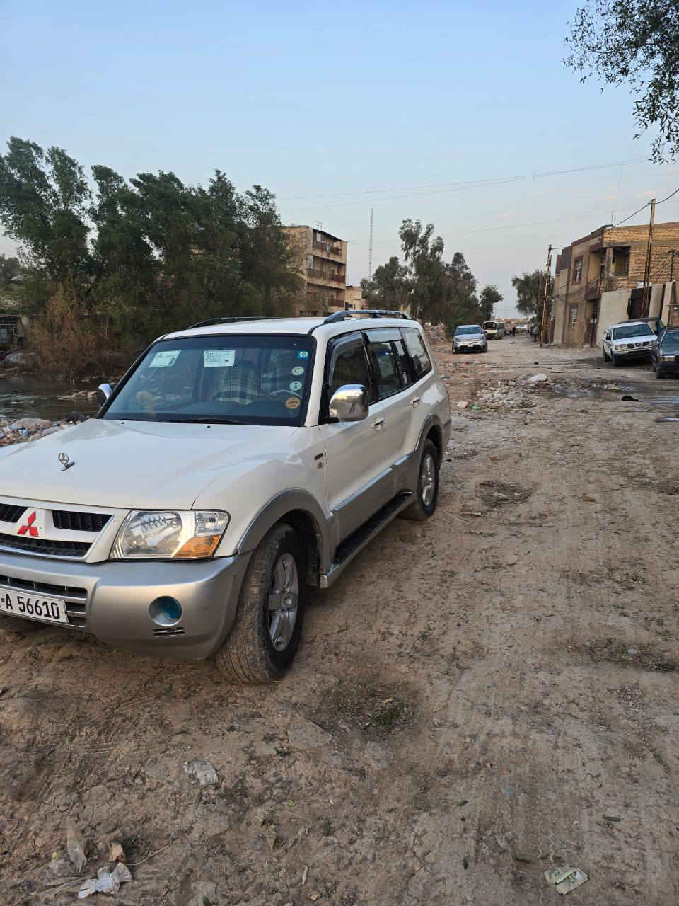 سلام عليكم
باجيرو 2007 
6سلندر مكينه 3800
مكينه كير مكفولات 
رقم بغداد دولي 
سعره 85 ترهم قصد او امراوس حسب القناعه 
***********
مكاني بغداد الشعب
