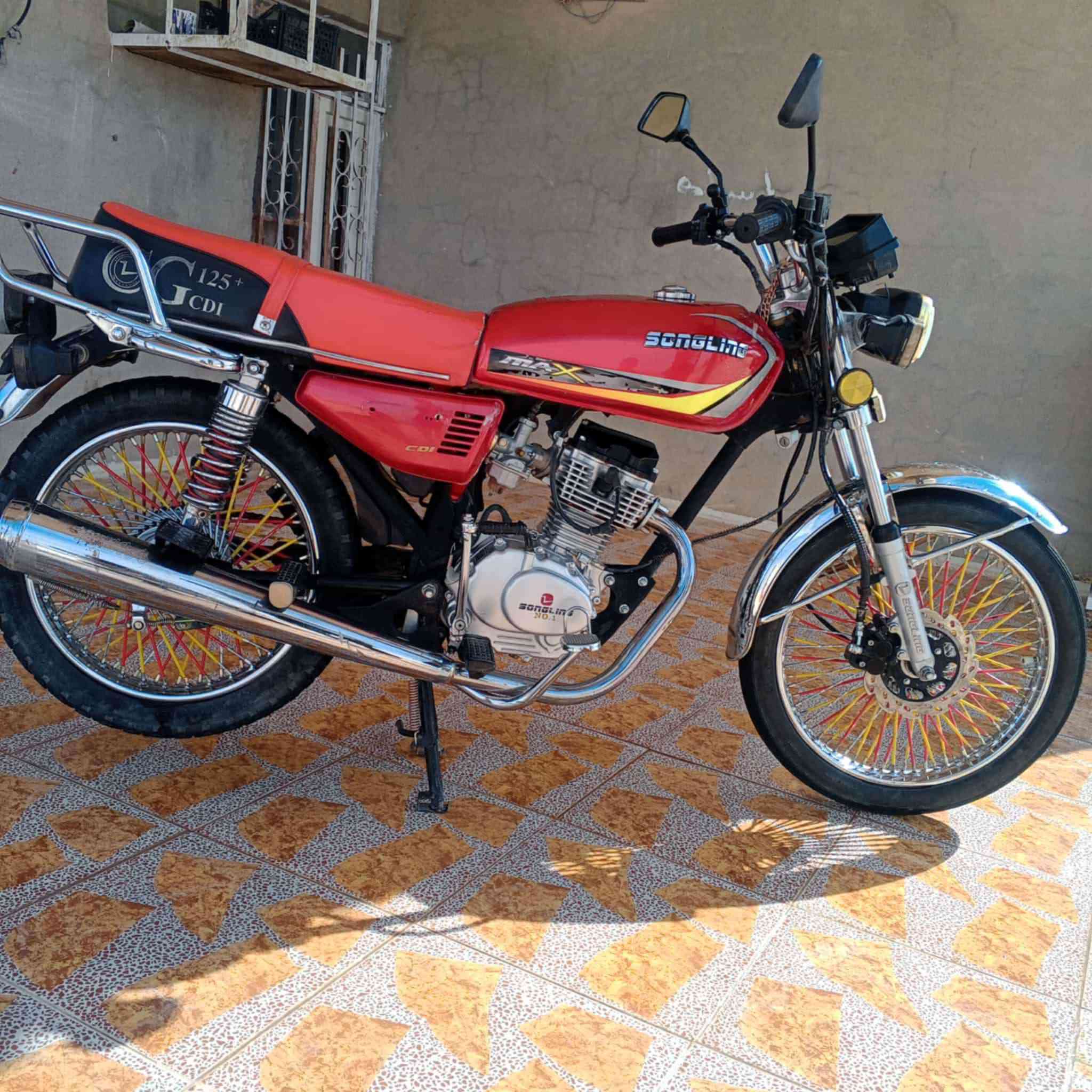 السلام عليكم  دراجه سولينك للبيع» ***********
