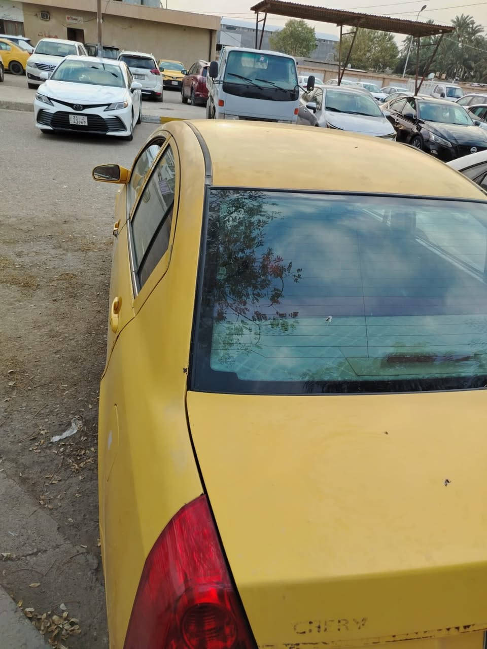 سلام عليكم 
شيري موديل 2011 محرك كامري گير اوتوماتيك سياره  صدر جديد مابيها ضربه كهربائيات كله شغال سنويه جديد لحد ٢٠٢٨ مصفره هيئه  احلى من الصور مكاني ديالى / خانقين
السعر ٣٦ وبيها مجال 
***********
