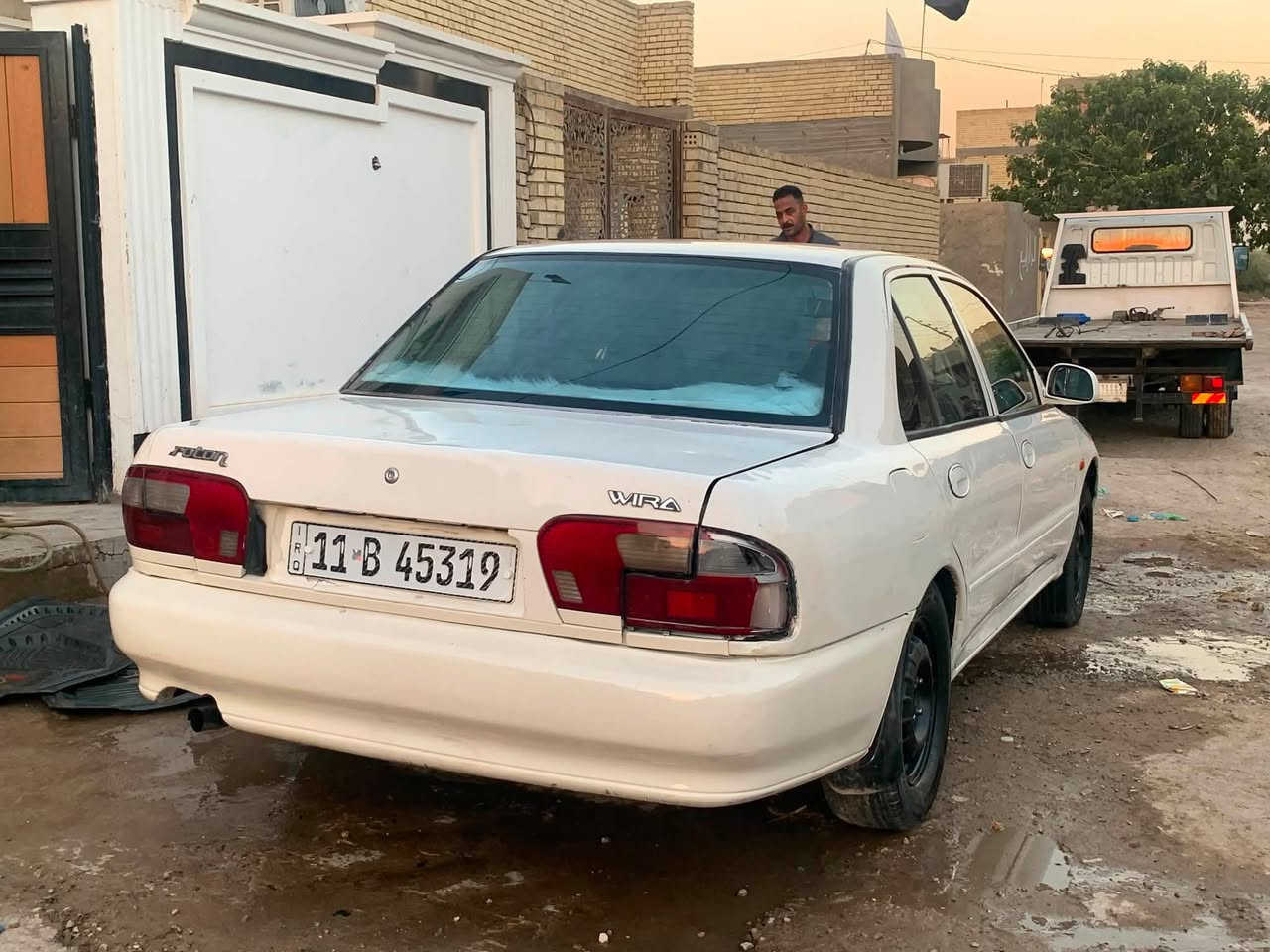 السلام عليكم بروتون 2002 سياره خير من الله المكان بغداد الزعفرانية سعر 34 وبيها مجال الرقم الهاتف ***********
