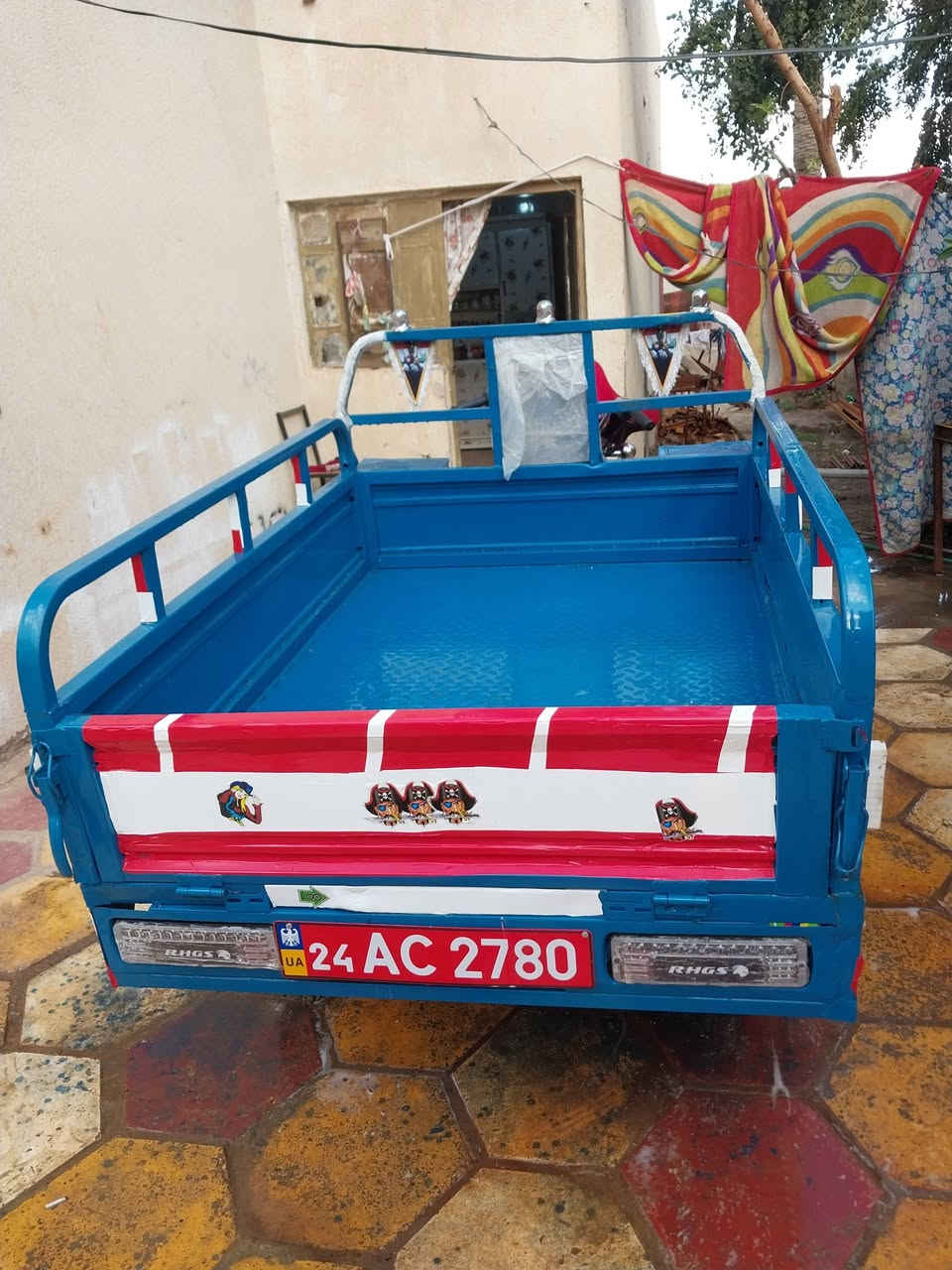 دايوان اوراق مديل 2018 جاهزه اي نقص مابيه سعره ١٦٥٠ بيه مجال حك الجيه
المكان ذي قار..قلعة سكر 
***********
***********
الواته لحد يعلق يجيك رد مايعجبك
