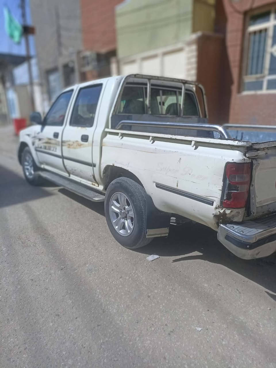 بيكم٢٠١١ سوبر دير
لا صبغ لاتبديل سياره من شركه لحد الان بسم راعيها رقمها مميز نجف ٣ارقام راعيها موجود يداور ثاني يوم 
سعرها٥٥وبيها مجال 
***********
وهذا رقم للاستفسار
