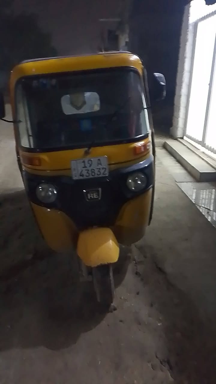 تكتك لبيع موديل 20 %شهر 12 تكتك نضيفه امانت الله كلشي مابيه رقم نكليزاي كربلاء مكان  حله سيف سعد رقم الهاتف ***********
