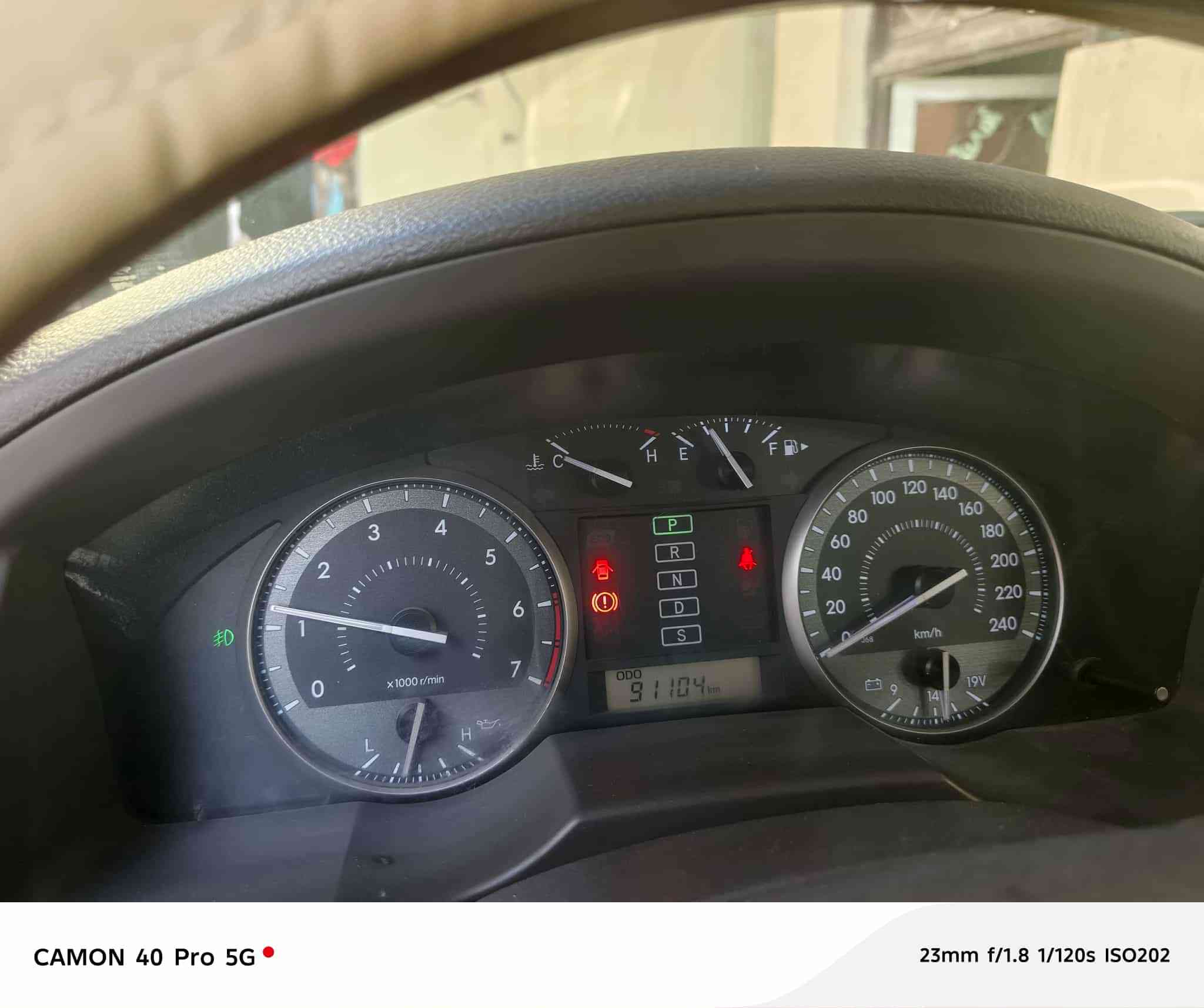 لاندكروز 2013 رقم بغداد الدولي بأسمي شخصيا بيه جاملغ امامي مبدل فقط بريم اصل محرك 6 سلندر السعر 330 ***********
