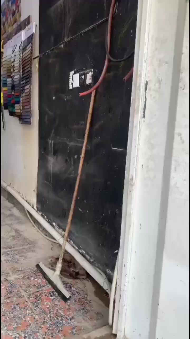 بركه الله تم بعونه الله افتتاح دوشمه عبود 
مستعدين الدوشمه وتصليح كافه انواع التخومه والدواوين مكان العمل محموديه حي العسكري شارع 40  مقابل شارع البساله 
الاستفسار *********** /*********** ،
