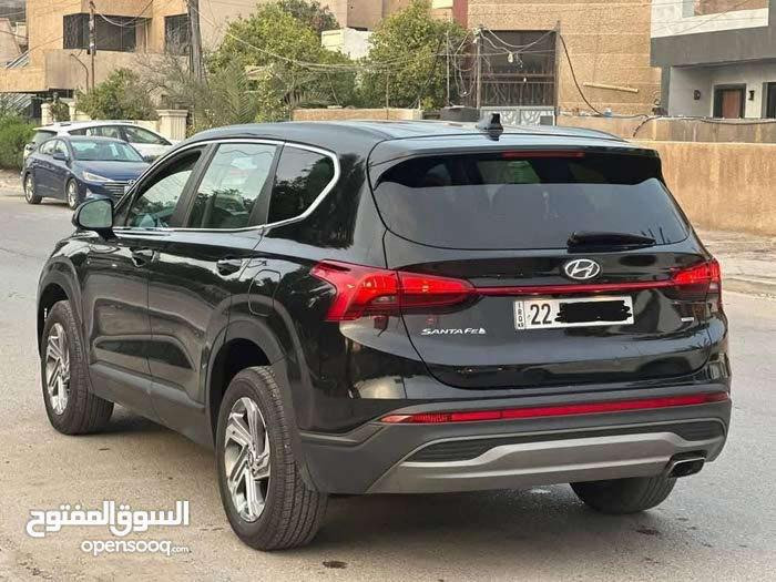 سنتافيا 21 بيع او مراوس حسب القناعه 
السعر 188 صور الحادث بالمنشور والسونار موجود 
باسمي السنويه رقم اربيل 
***********
