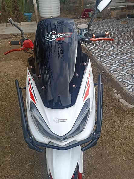 دراجة كوست نضيفة كلشي مابيها دبل إشارة بيها و مدرعة تشتغل سلف السعر خاص للستفسار على ***********
