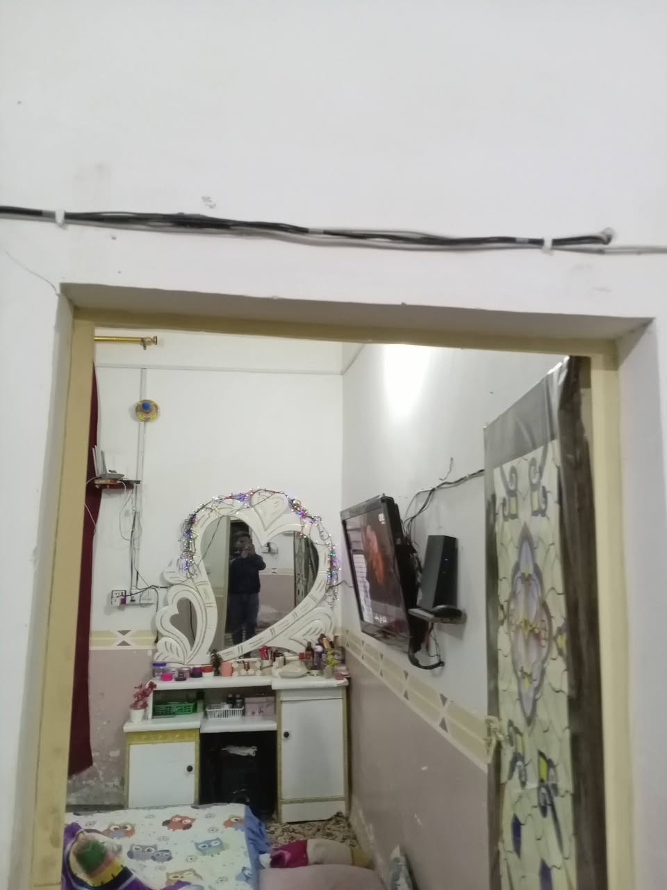 السلام عليكم بيت للبيع مكون من استقبال 7×4 وصاله 8×4 غرف عدد 2 طولهن 5×4 ومجمع داخلي طوله 4×3 العنوان زراعي ال عبود خلف ملعب سيد علي
اي استفسار الاتصال ع رقم ***********
ملاحظه غير متواجد ع خاص
