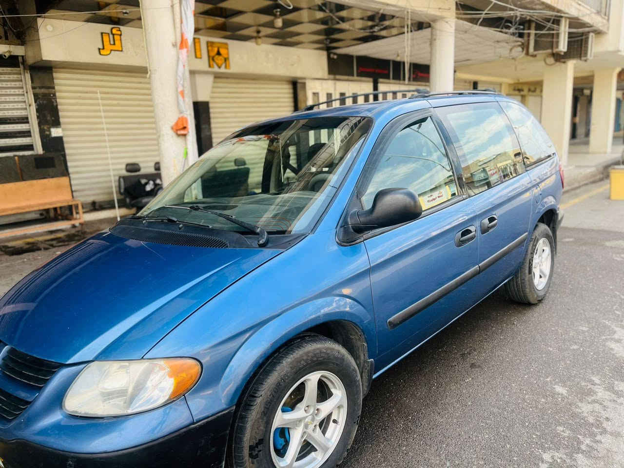 دوج كرفان 2007
للبيع مكفولة كفالة عامه شرط كير مكينه اكسن تبريد تدفئه  كهرابائيات كلها شغاله مناقصا اي شي رقمها نينوى شرط التحويل مكانها موصل الدركزلية 
☎️***********
***********
