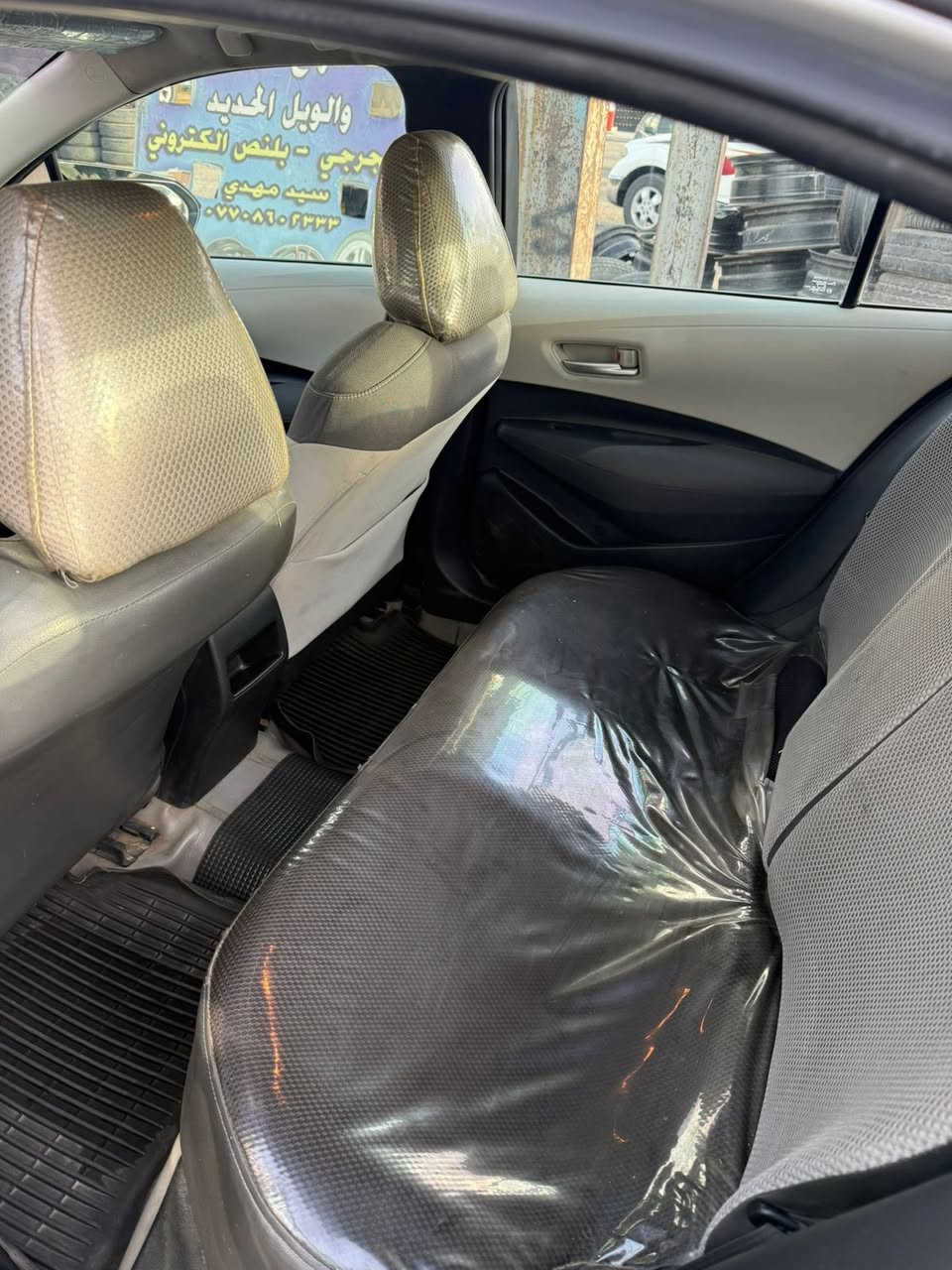 السلام عليكم للبيع كورلا 2020 رقم بغداد بأسمي حادث تبديل بنيد وصبغ جاملغ فقط مكينة ١٨٠٠ كفالة مكينة وكير سايد بريك بصمة شاشة وكامرة وصدر وتبريد كله بشرط 
العنوان بغداد حي العامل 
السعر ١٤٠ وبيه مجال 
رقم الهاتف ‭٠٧٧٢ ٥٤٥ ٨٥٨٠‬

‭٠٧٨٢ ٢٨٨ ٧٥٤٤‬
