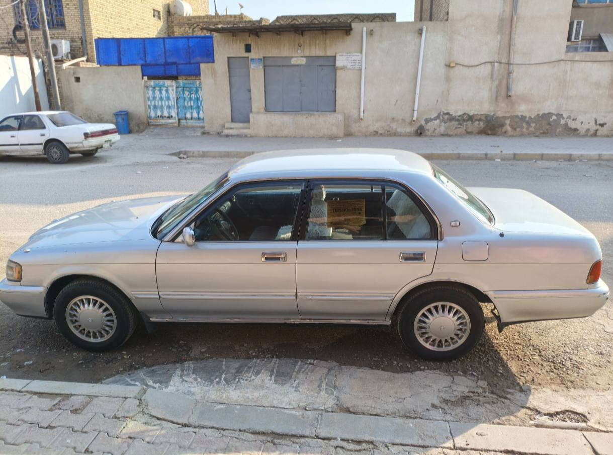 السلام عليكم ورحمه الله وبركاته أرنب طويل موديل 1992 ايسر بلاد رقم بصرة انكليزي مشروع وطني سنويه لل27 هزة جديدة بأسمي 
مصبوغ عام للجمالية الباقي كفالة من الگص والنقل والأصوليات  كير مكينه 3000 تخم تاير ، حدادية ،تبريد كهربائيات جدد مكان السيارة ميسان /العمارة 
السعر 77 وبيها مجال
رقم الهاتف 
   *********** عمارة, ميسان
