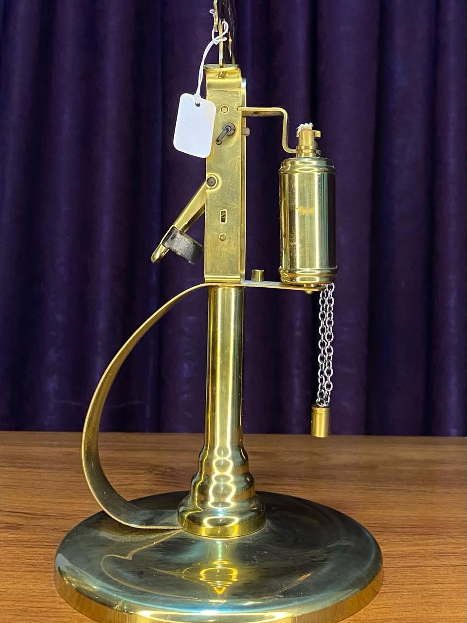 جداحة منضدية مصنوعة من النحاس بلكامل


**إذا كنت صاحب هذا الإعلان وتريد حذفه لأي سبب، رجاءا أرسل رسالة إلى الدعم الفني**