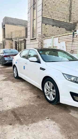 بأجر جمعه والصلاه على نبي عندي كيا اوبتما  2011وارد خليجي السياره نضيفه مال بيت مامتوعبه فول واحد عل واحد بيه صبغ رش فقط  جاملغ وباب بدون دواخل صبغ اثر شخط موطور وانصبغن سعره 130وبيه  مجال تجي تشوفه وبيك خير وتدلل لاستفسار اكثر ***********
