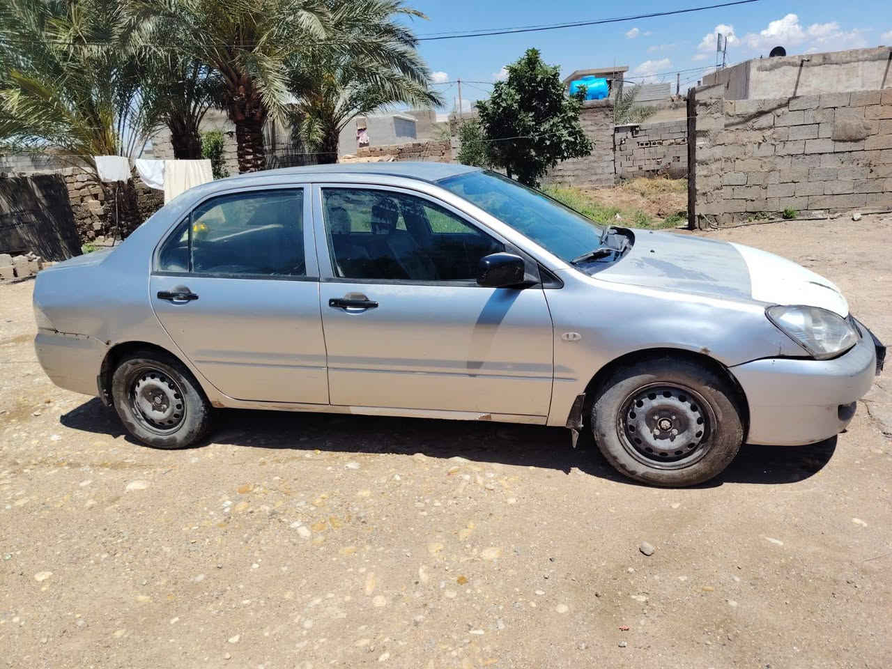 سيارة لانسر موديل 2010 مبدل قطعة وحدة بنيد مبدل صدر امامي وخلفي رقم محرك 1600 رقم السيارة ديالى انكليزي حديث السعر 68 ورقة سنوية بسمي ***********
