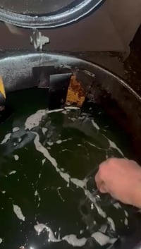 المنتوجات المتوفرة من معملنا  (( مباشرة )) : أصفر  🟡 احمر  🔴  الكميات ...